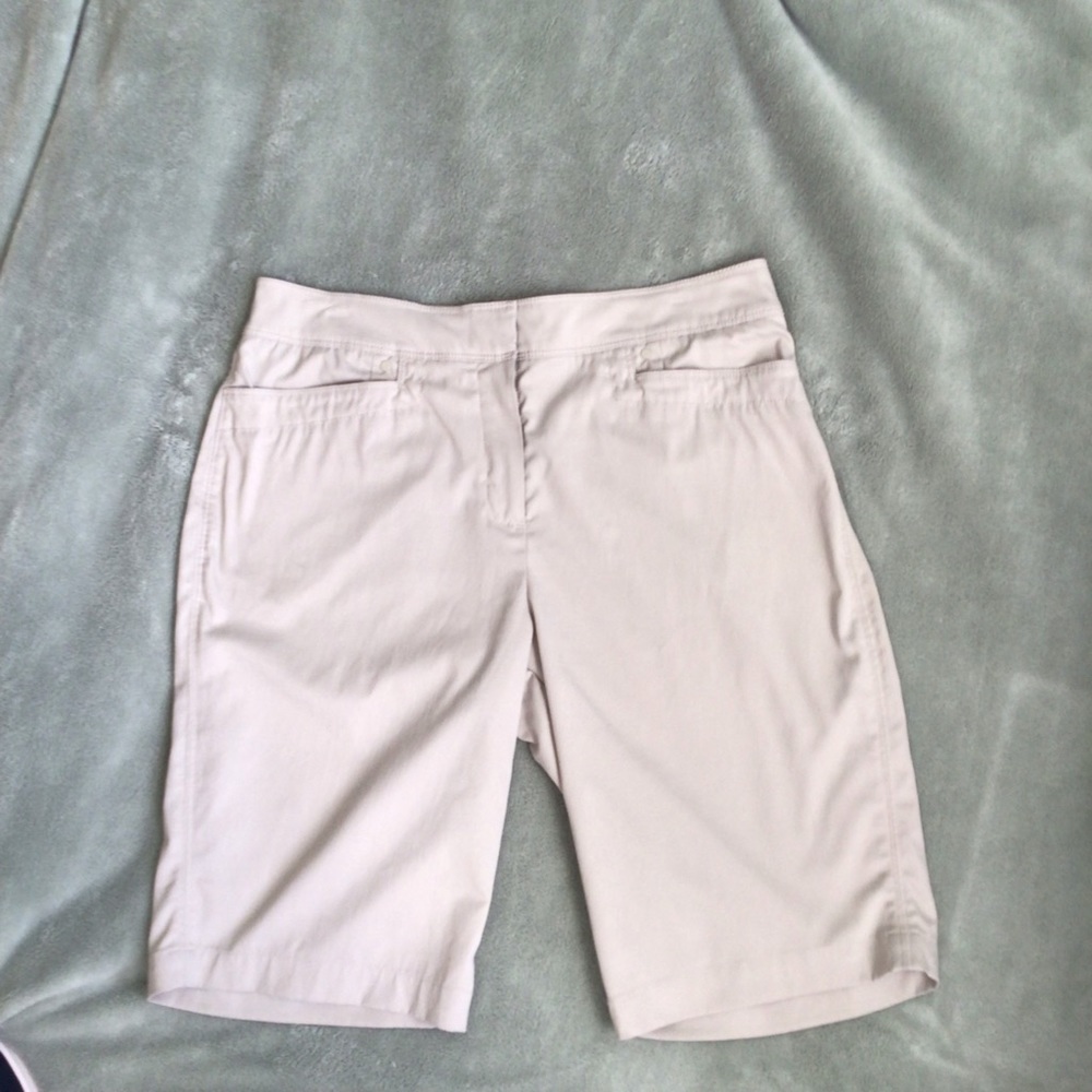 Tail Golf Shorts - Tan